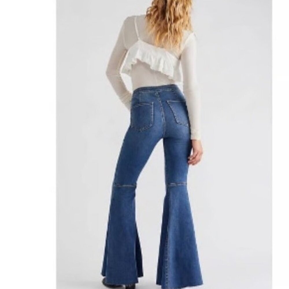 We The Free People Women's Sz 26 Just Float On Flare Bell Bottom Raw Hem Jeans - Picture 2 of 14